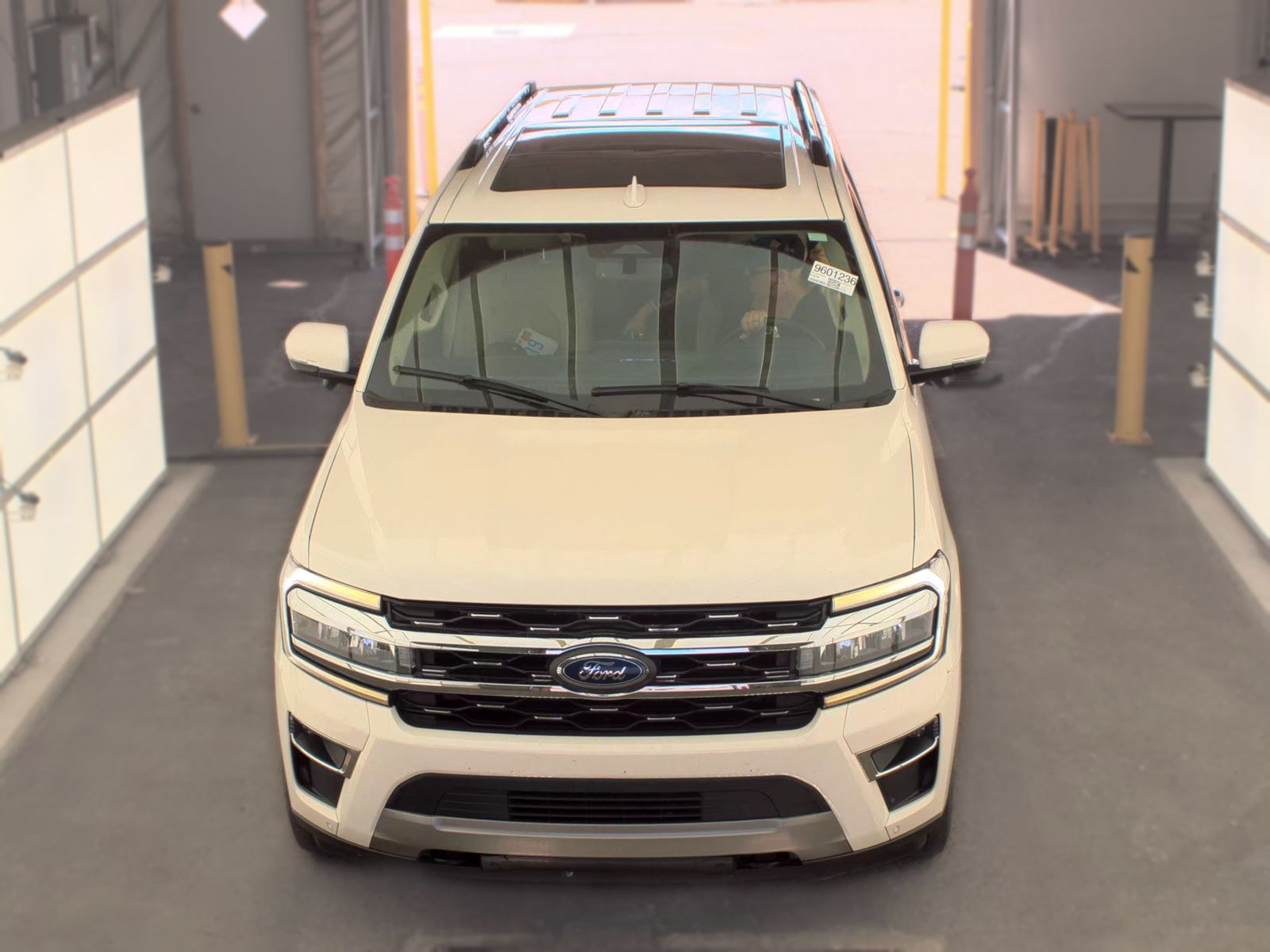 FORD EXPEDITION MAX - 3