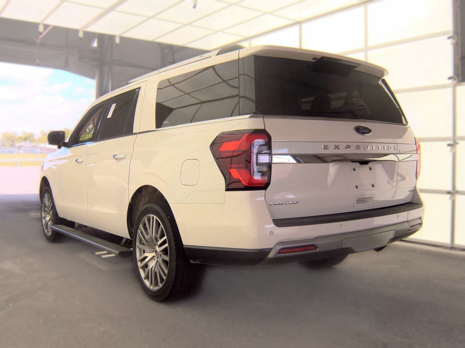FORD EXPEDITION MAX - 9