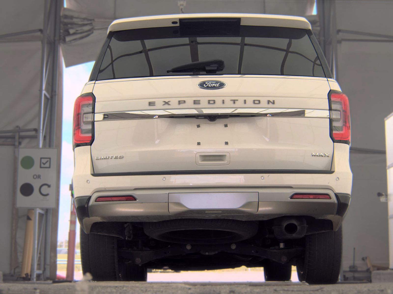 FORD EXPEDITION MAX - 8