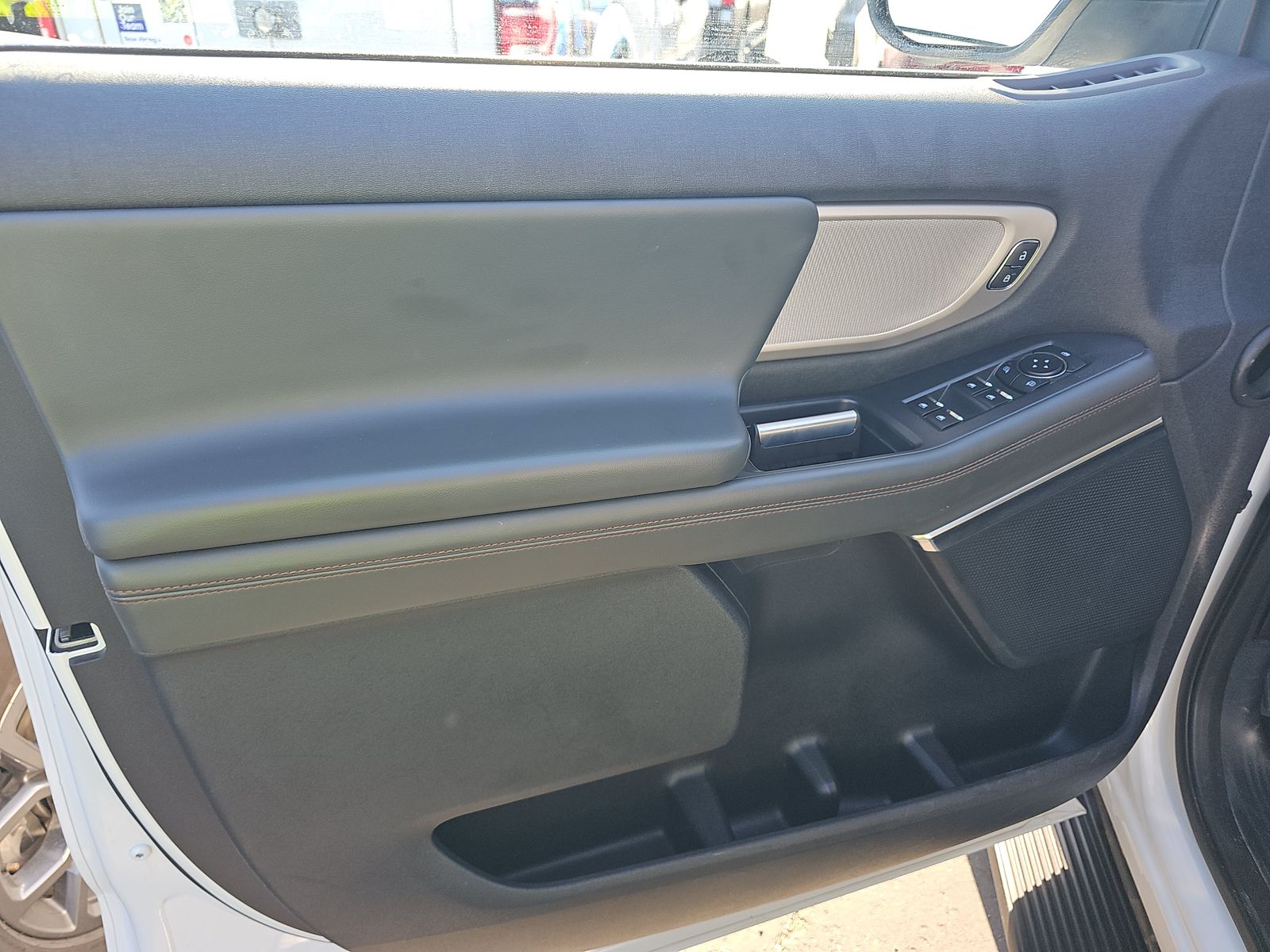 FORD EXPEDITION MAX - 10