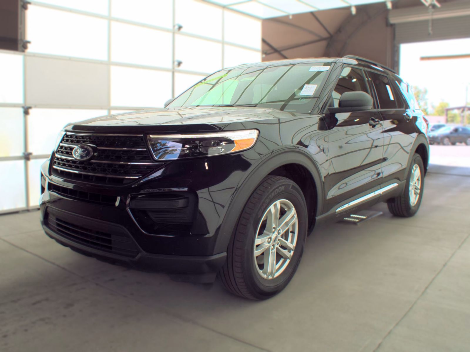FORD EXPLORER - 1