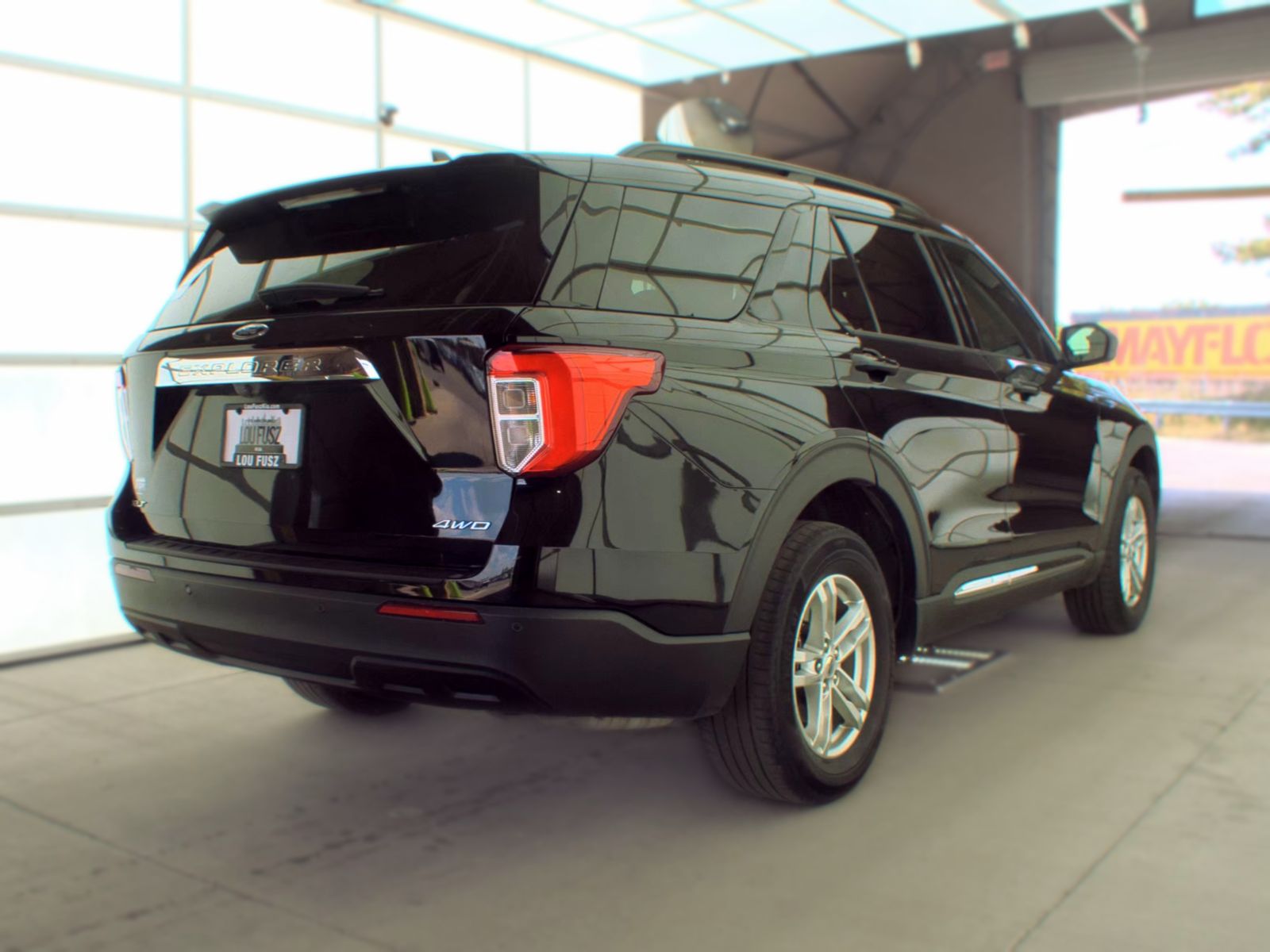 FORD EXPLORER - 6