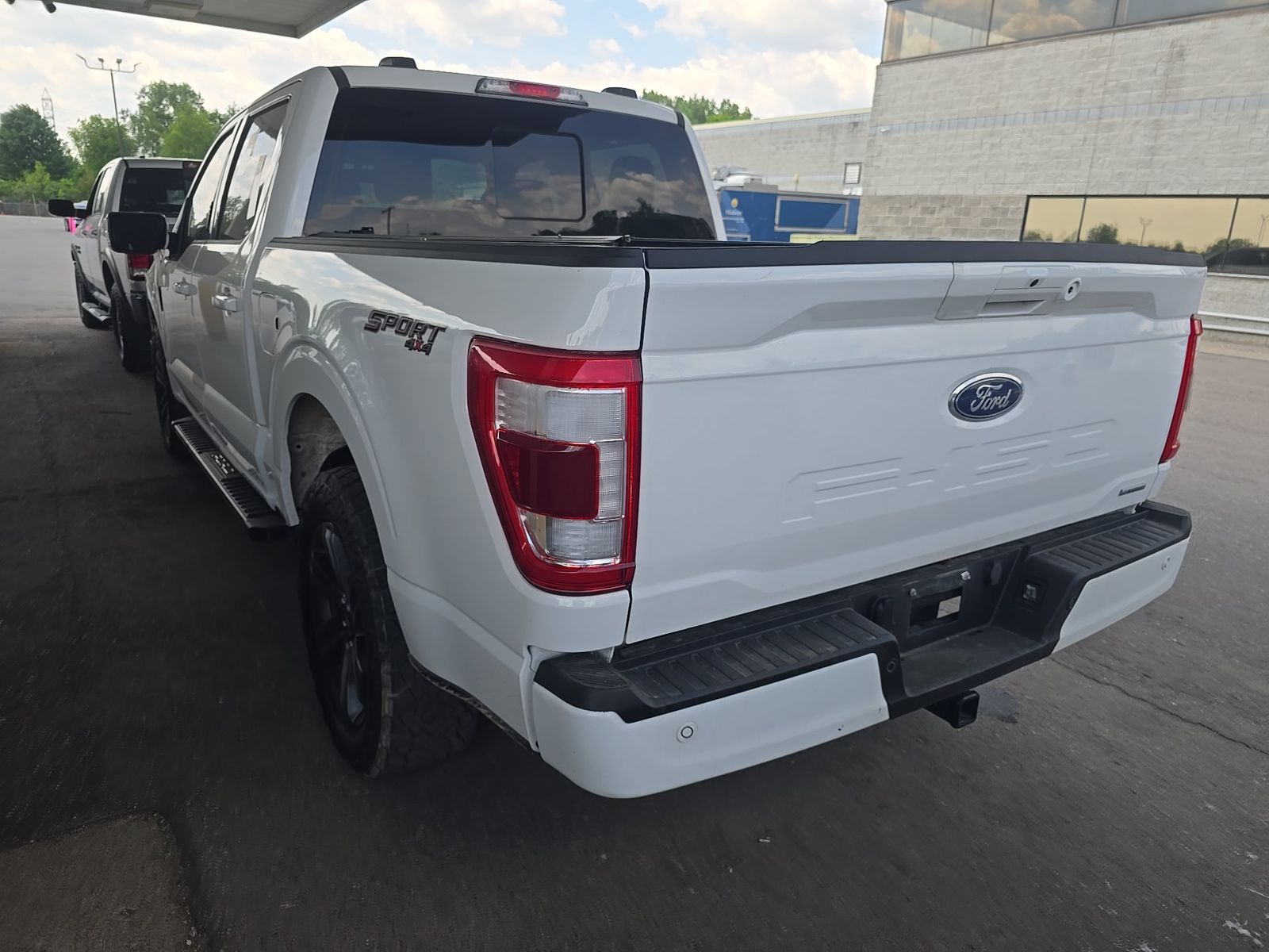 2023 Ford F-150 Lariat AWD