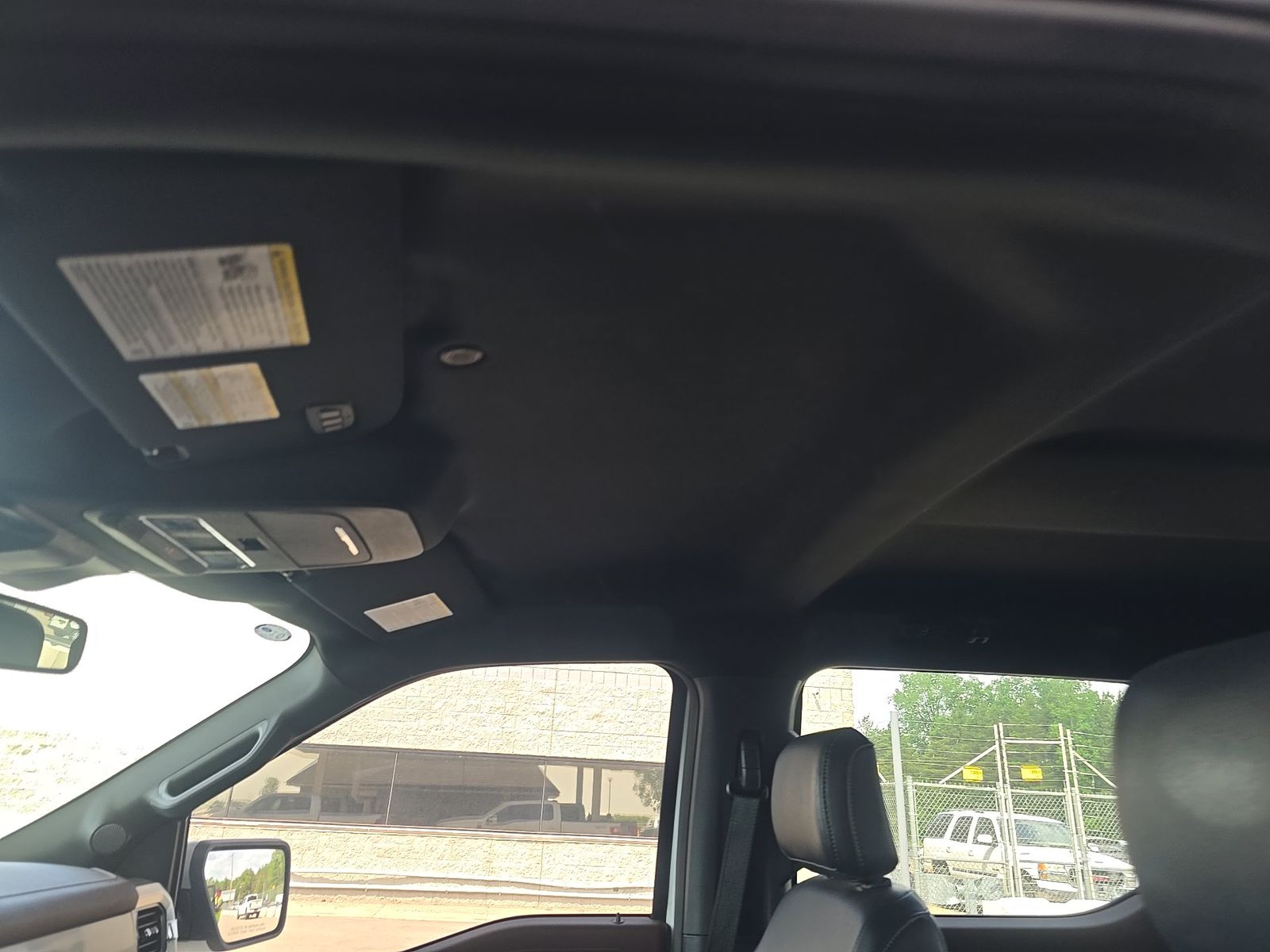 2023 Ford F-150 Lariat AWD