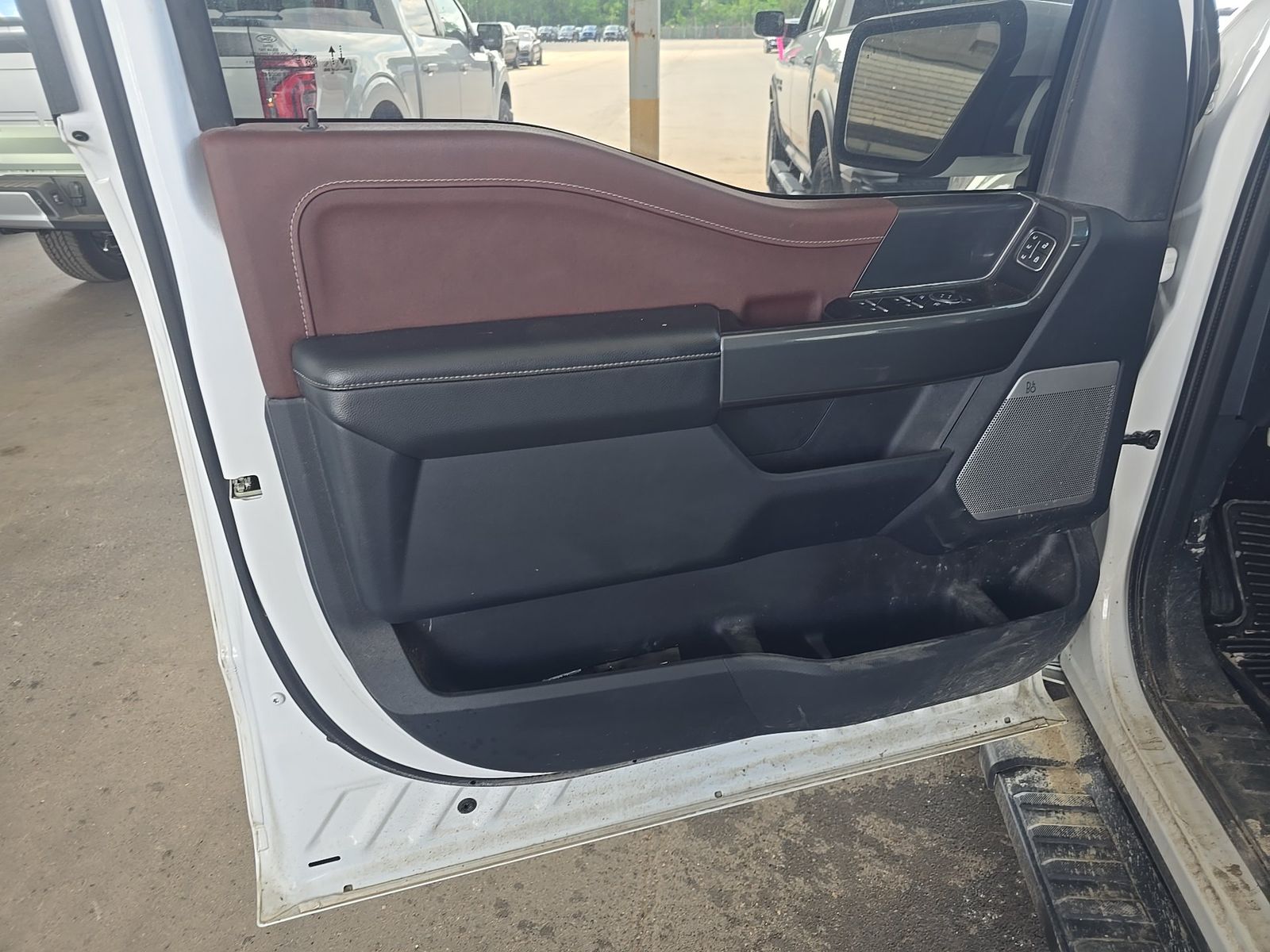 2023 Ford F-150 Lariat AWD