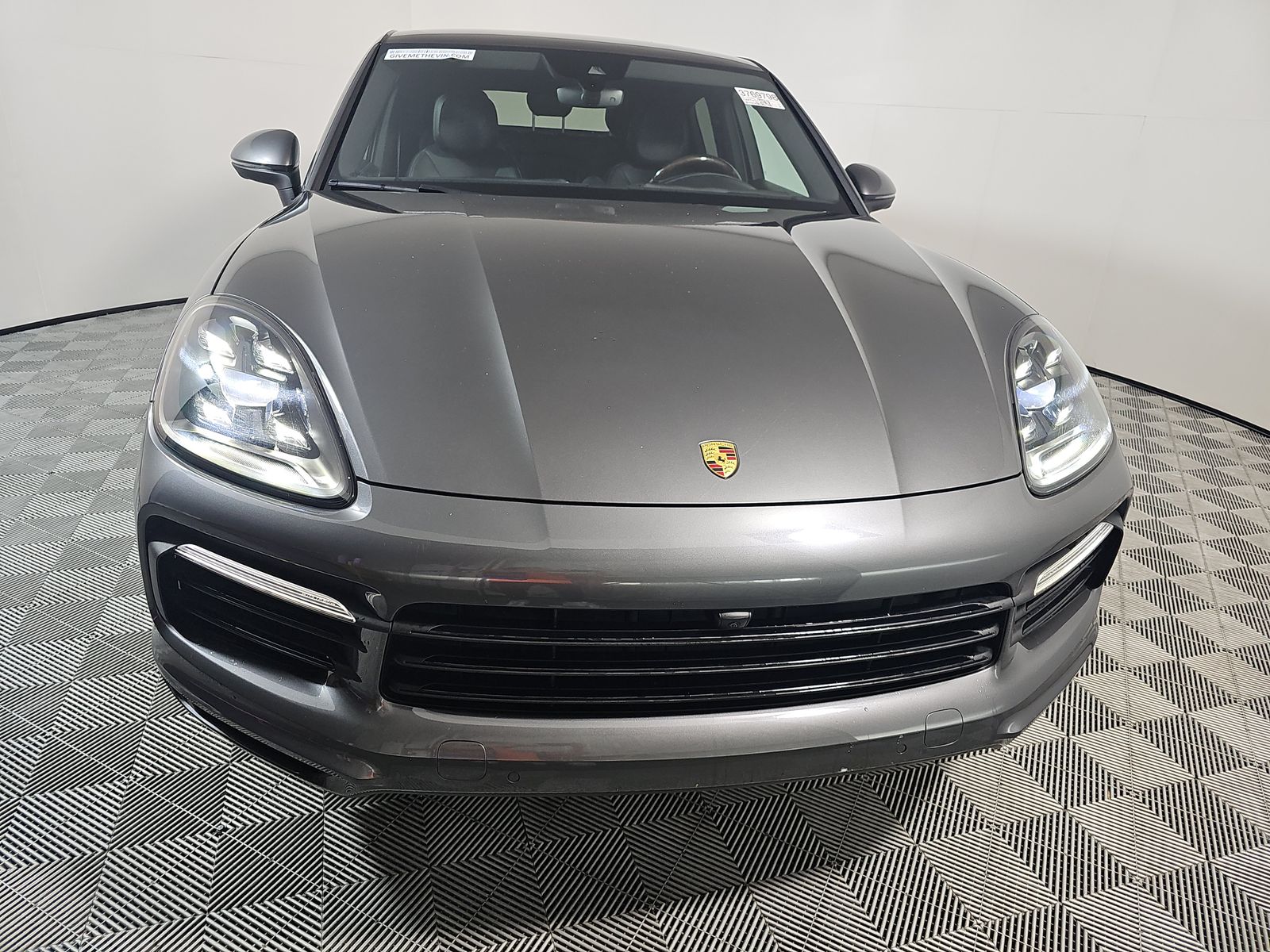 PORSCHE CAYENNE - 3