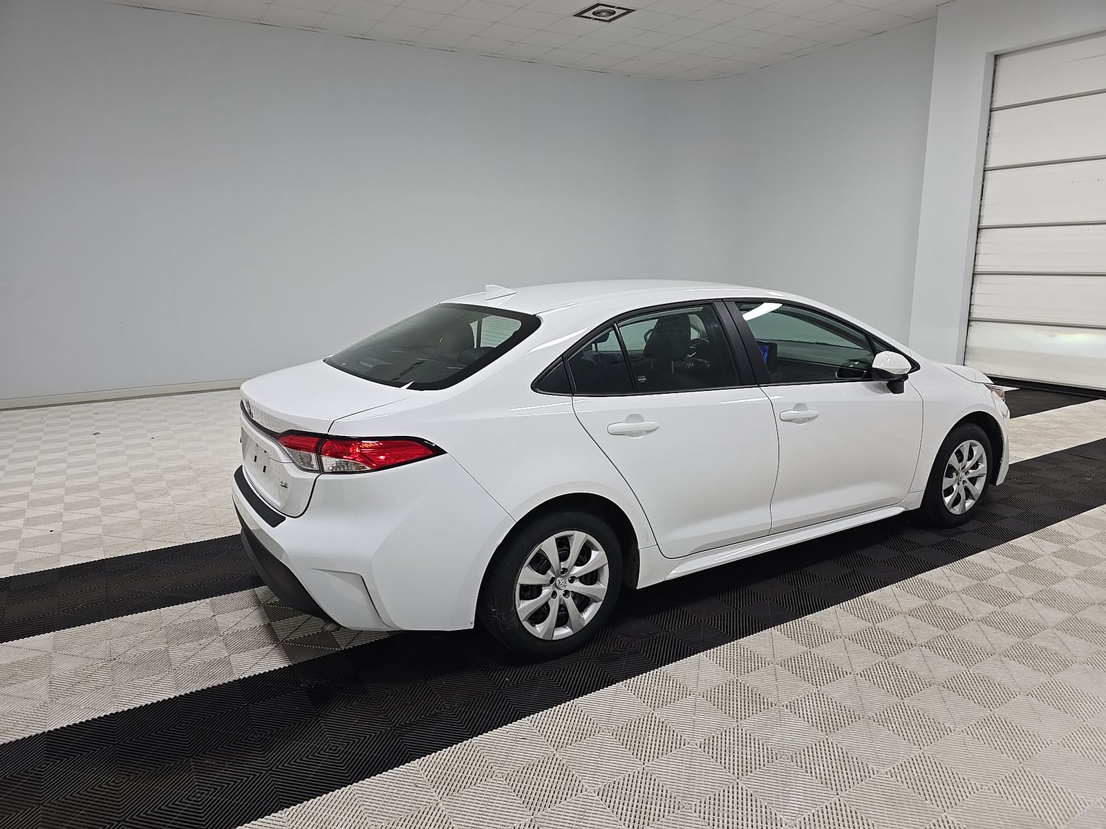 2024 Toyota Corolla LE FWD