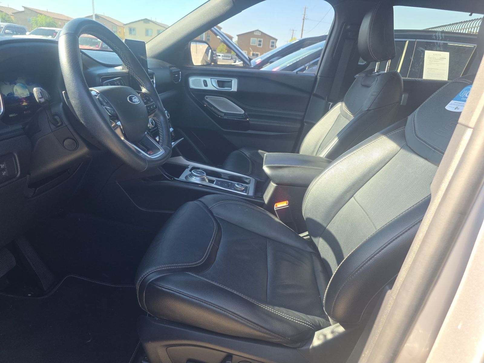 FORD EXPLORER - 8