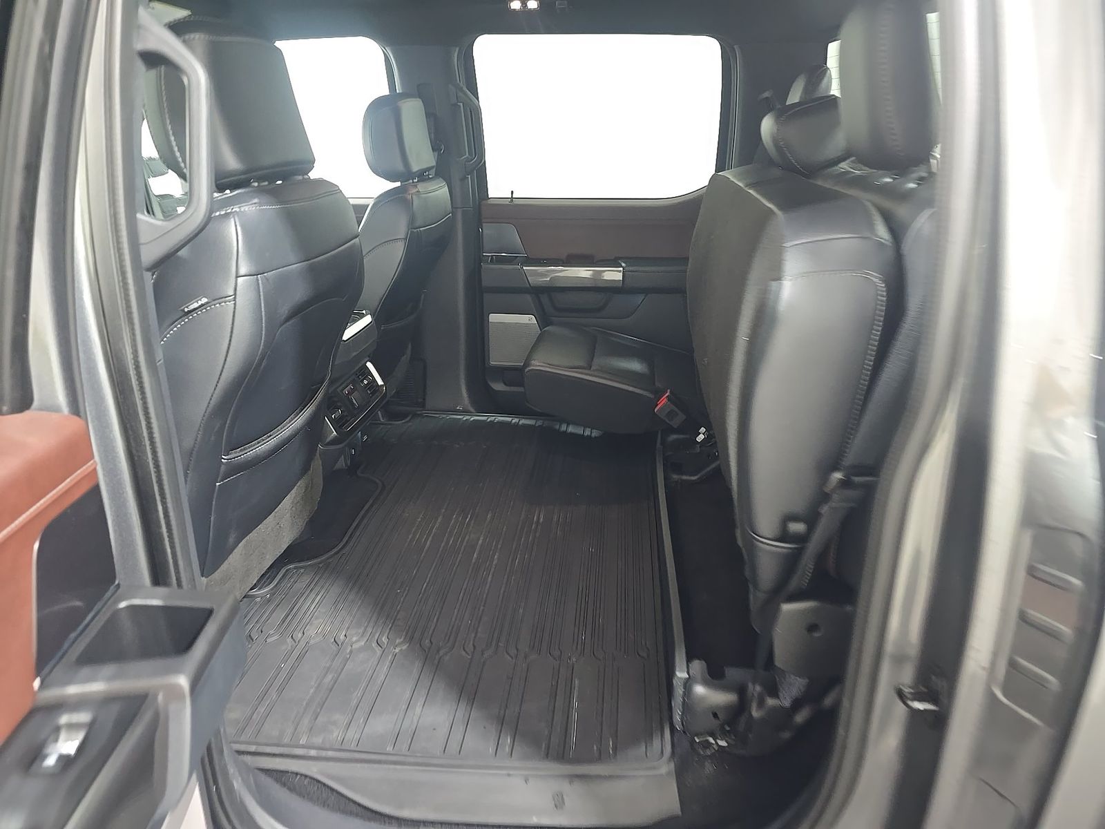2023 Ford F-150 Lariat AWD