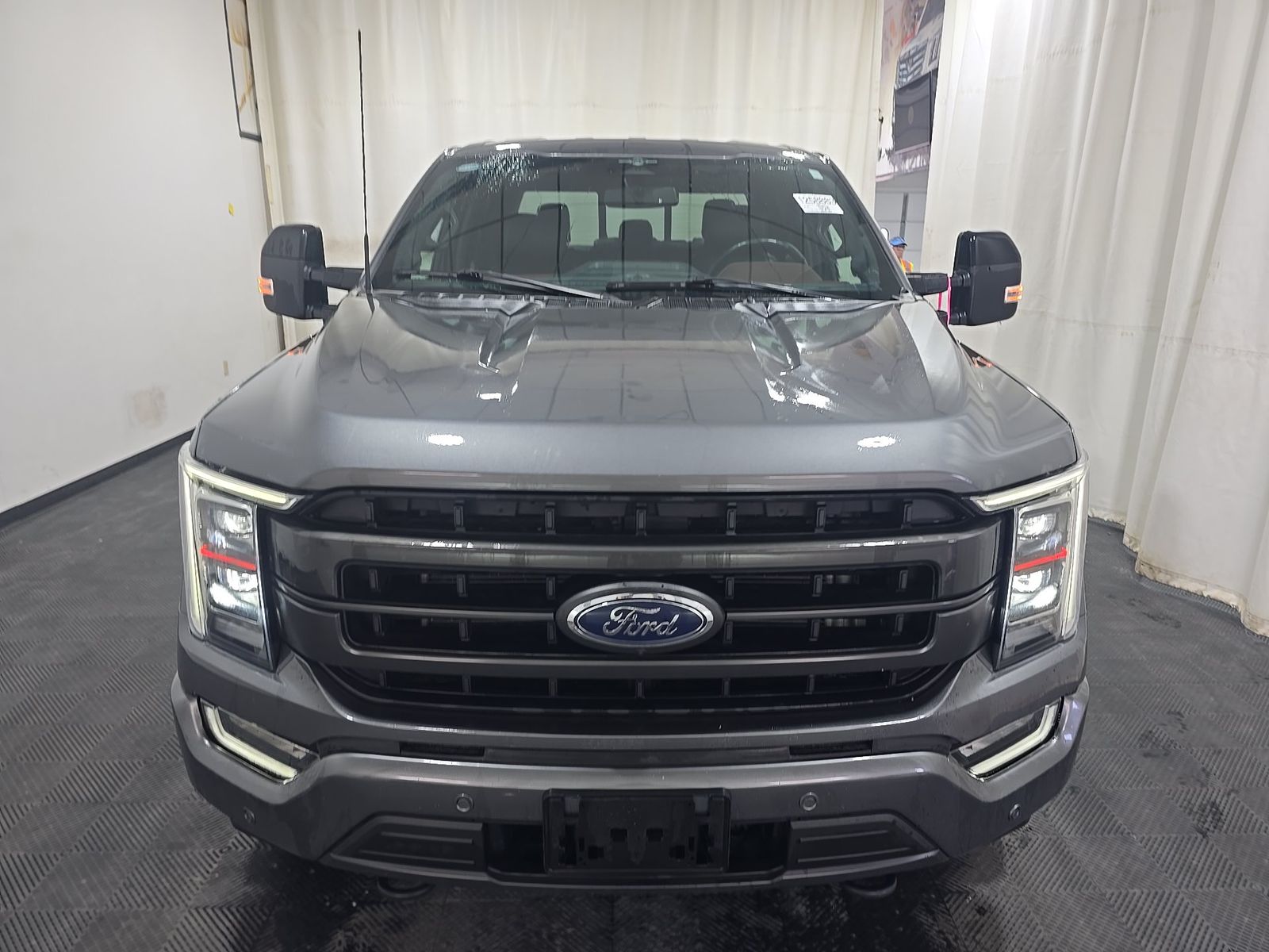 2023 Ford F-150 Lariat AWD
