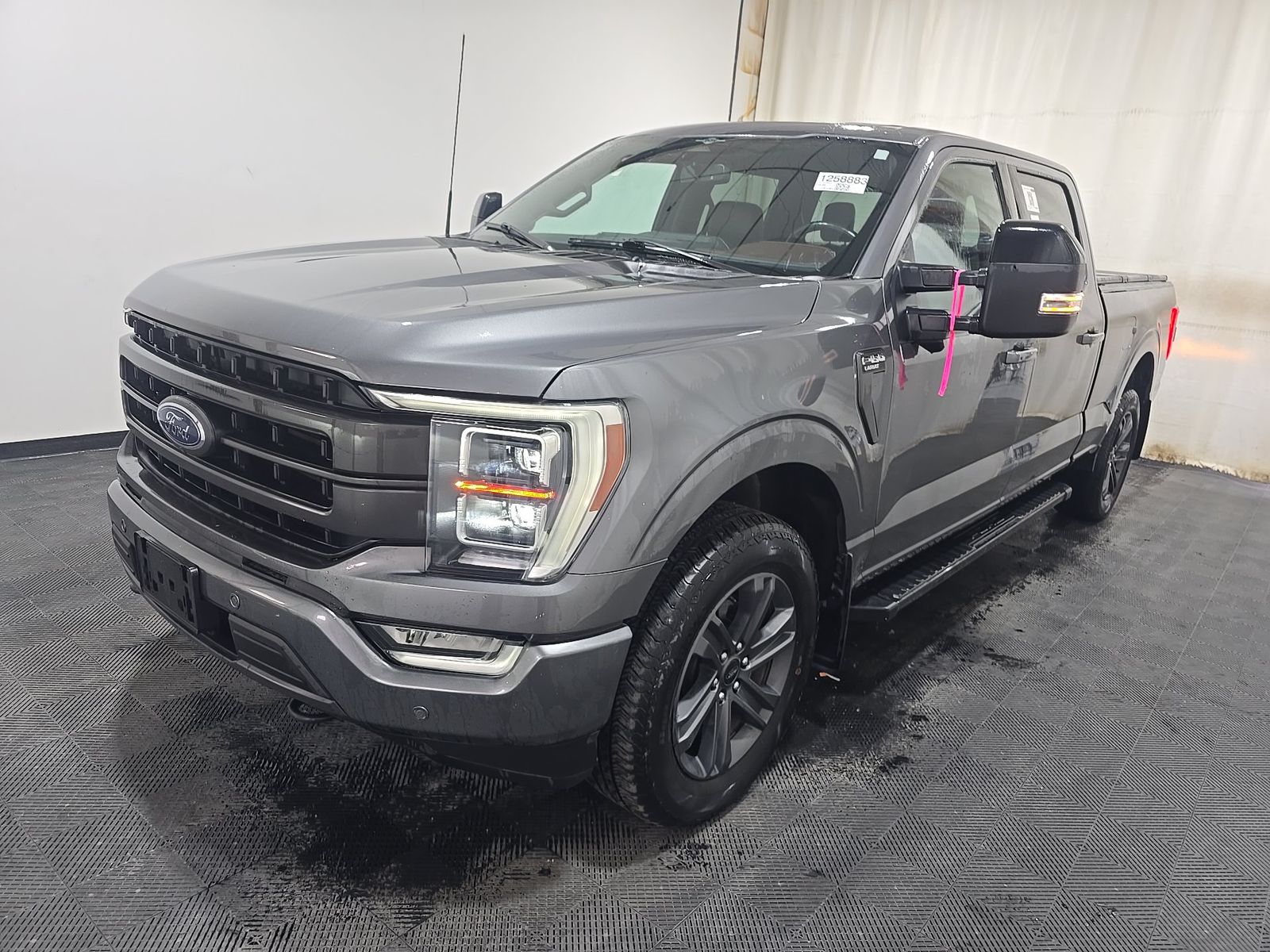 2023 Ford F-150 Lariat AWD