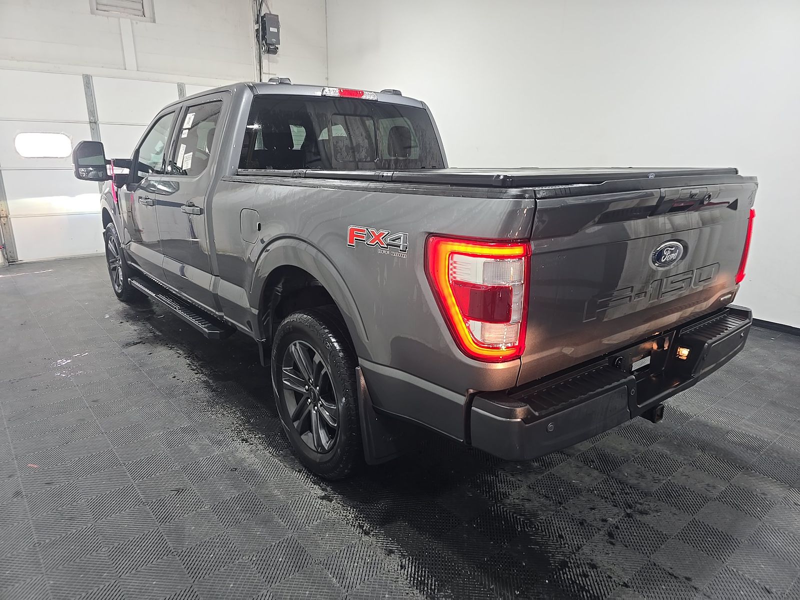 2023 Ford F-150 Lariat AWD