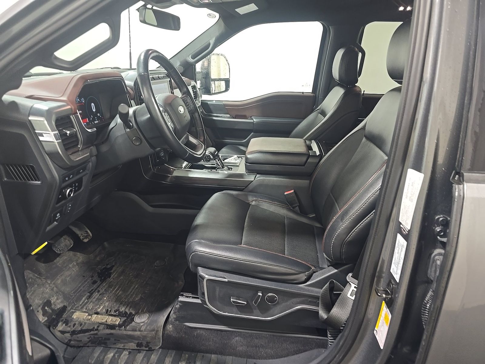 2023 Ford F-150 Lariat AWD