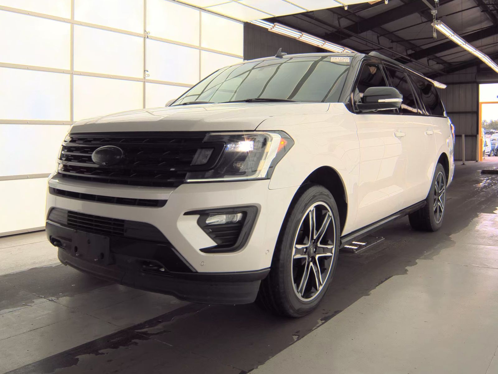 FORD EXPEDITION MAX - 1