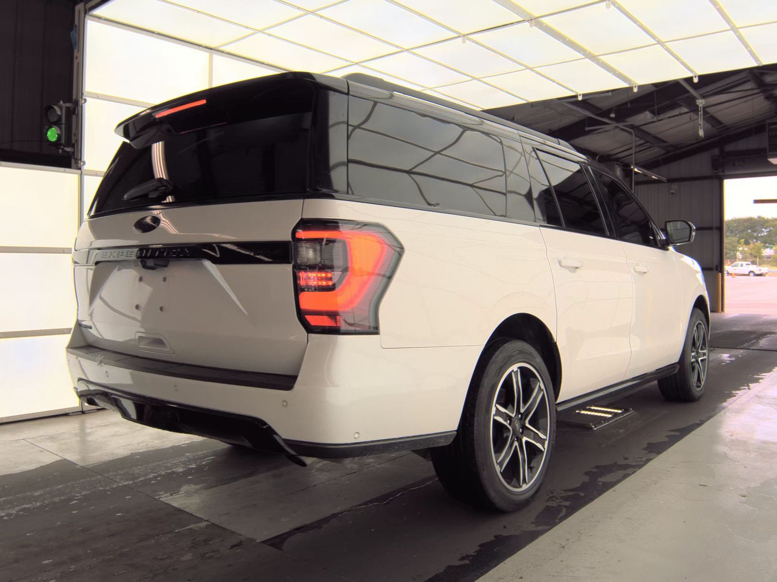 FORD EXPEDITION MAX - 6