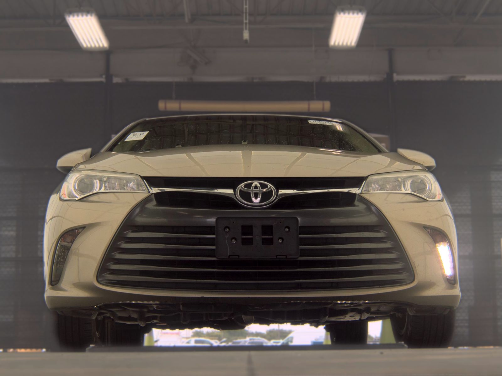 TOYOTA CAMRY - 4