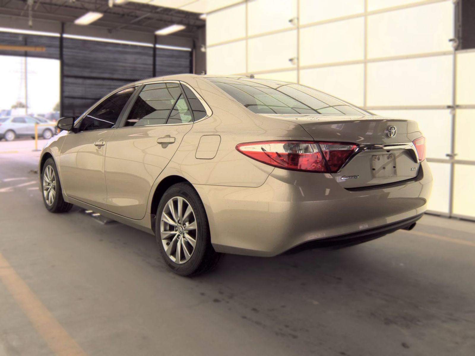TOYOTA CAMRY - 9