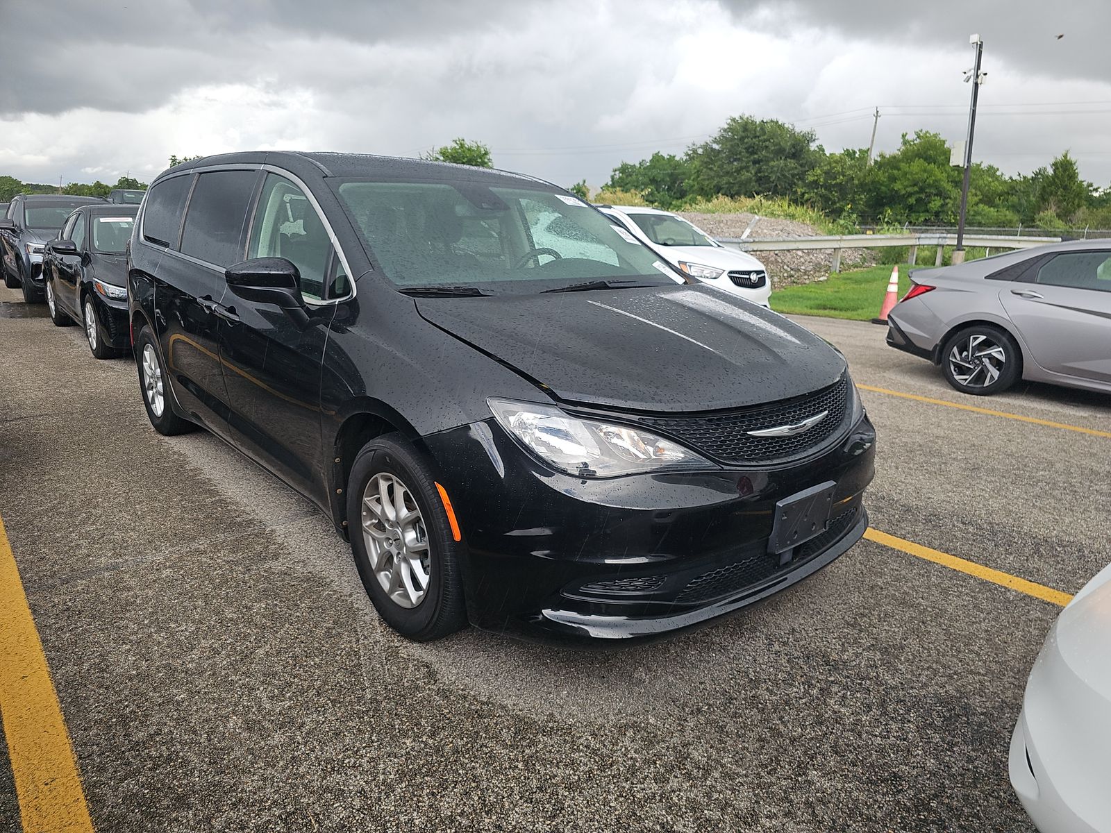 CHRYSLER VOYAGER - 4