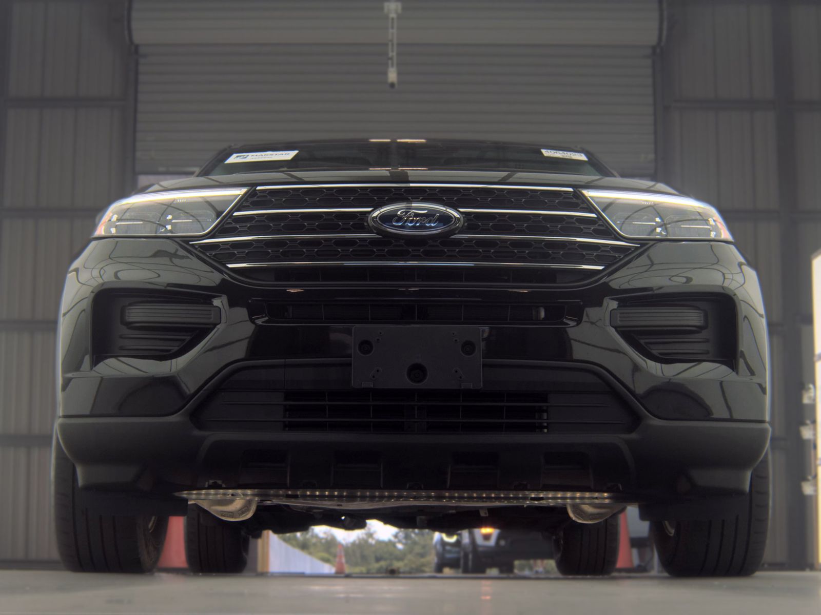 FORD EXPLORER - 4