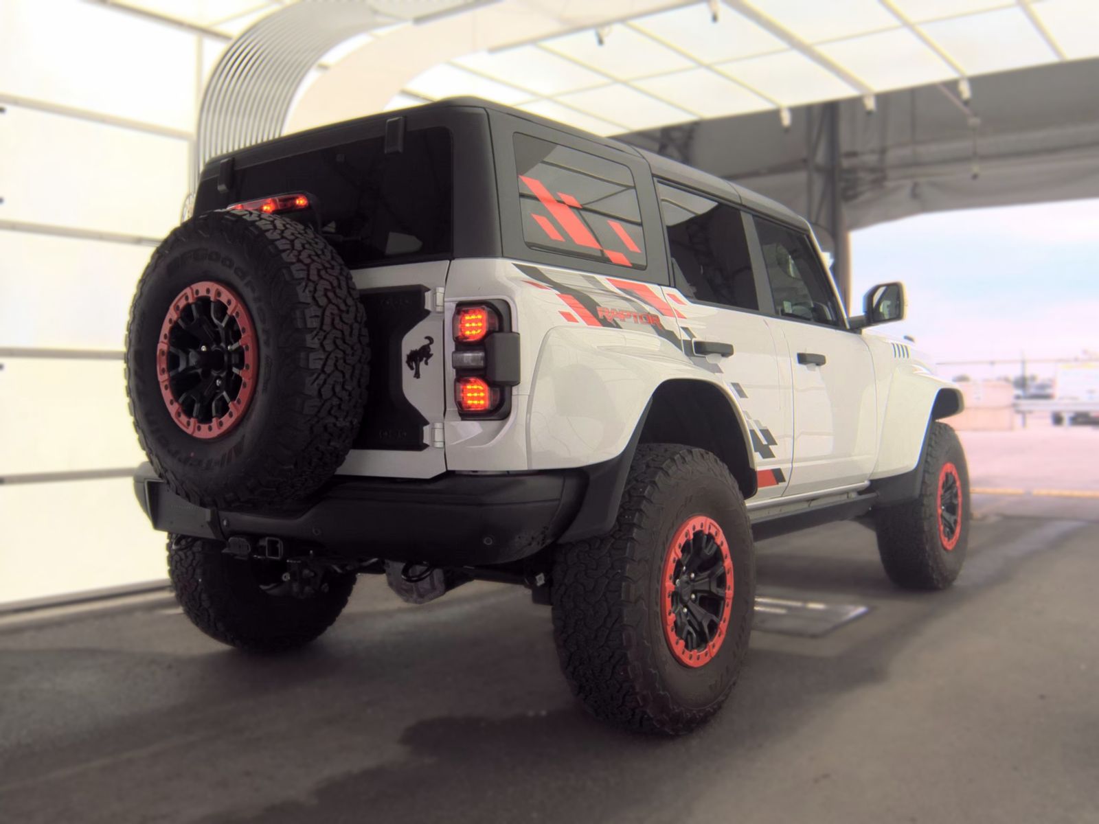 FORD BRONCO - 6