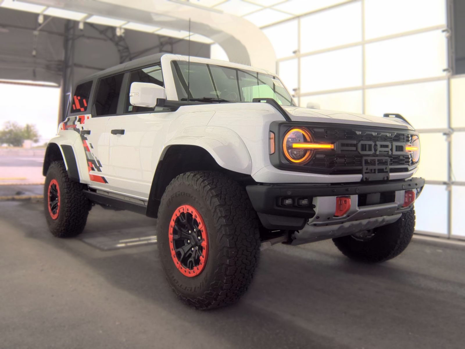 FORD BRONCO - 5