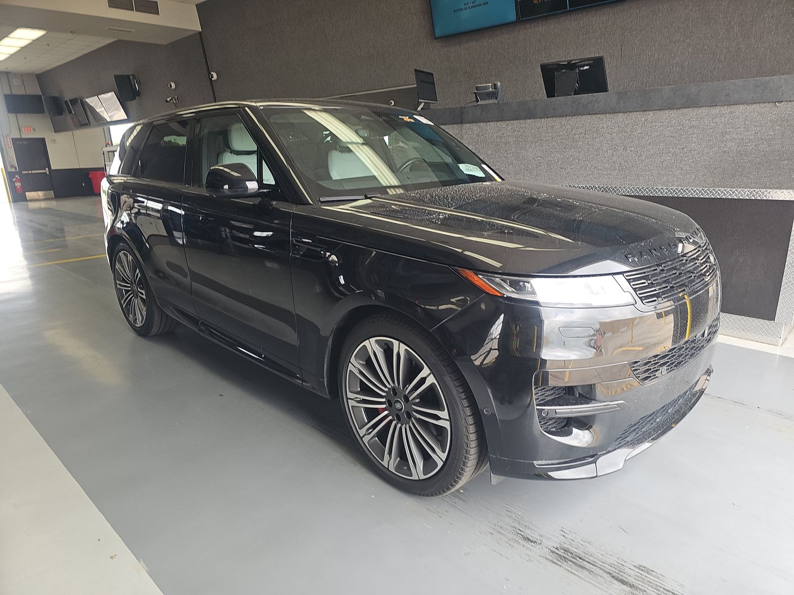 2024 Land Rover Range Rover Sport Dynamic SE AWD