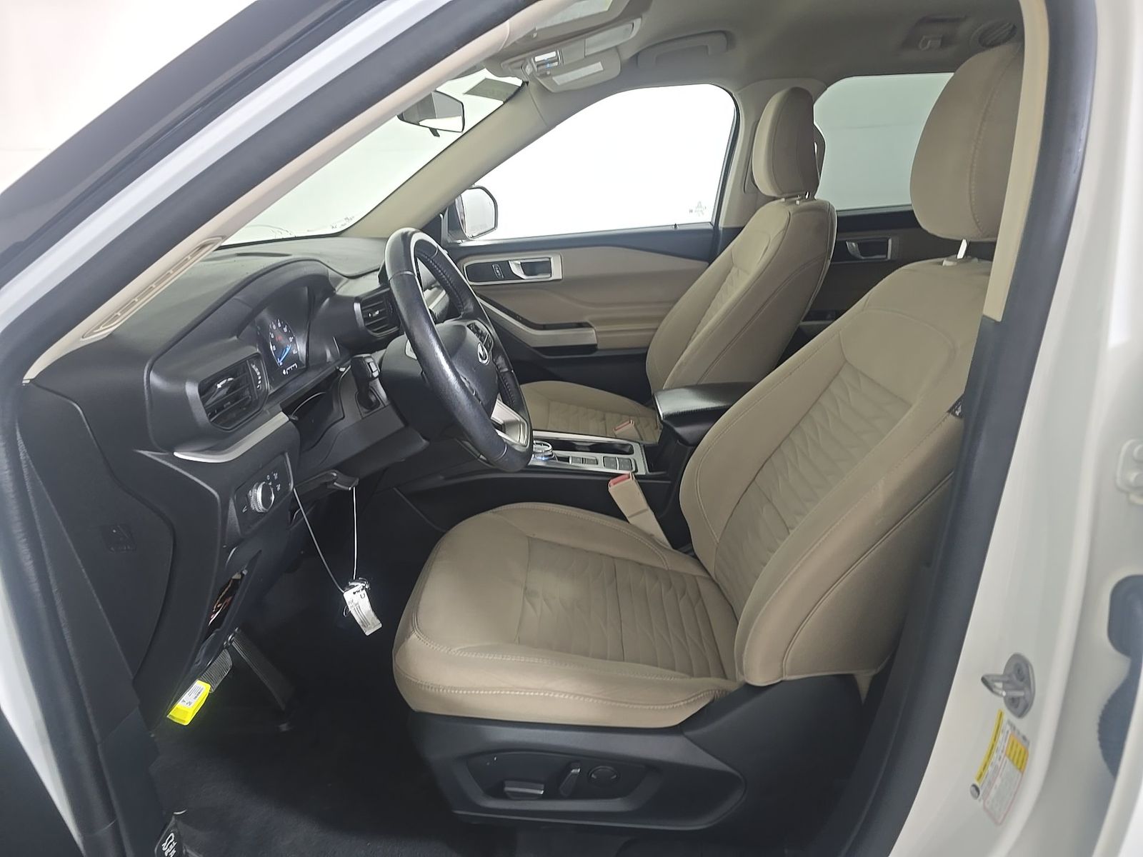FORD EXPLORER - 8