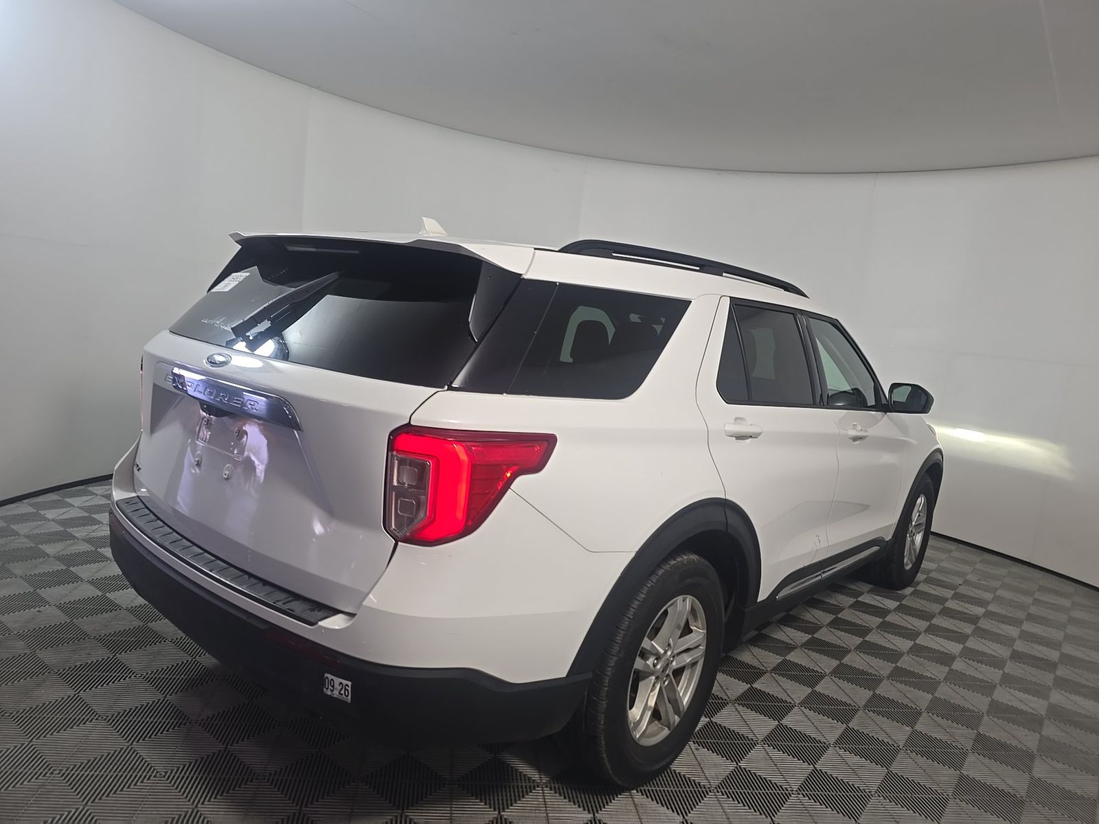 FORD EXPLORER - 5