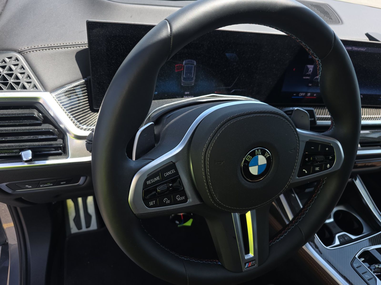 2026 BMW X7 M60i AWD