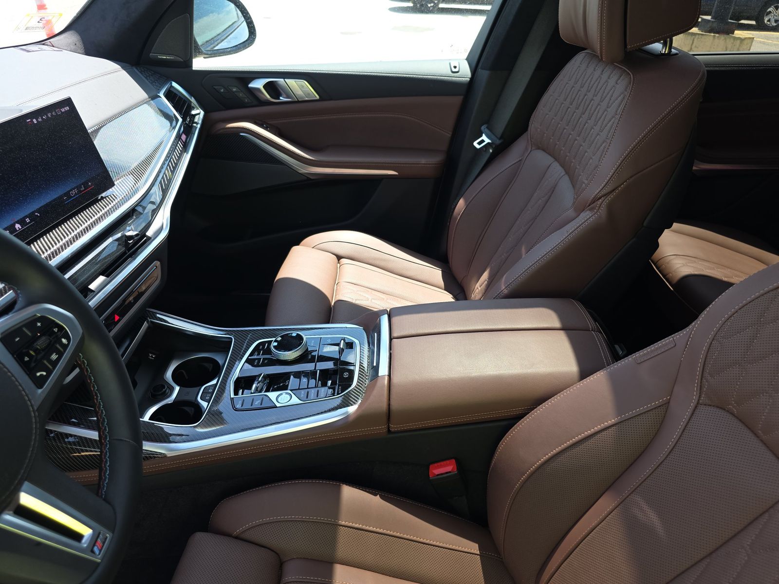 2026 BMW X7 M60i AWD