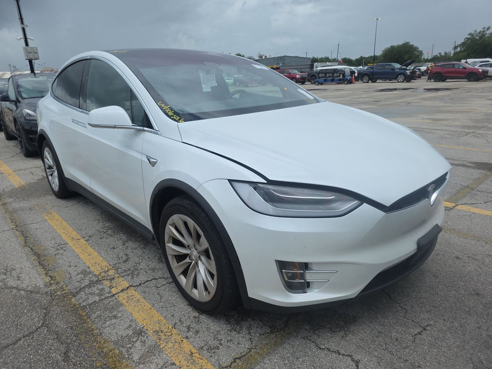 TESLA MODEL X - 5