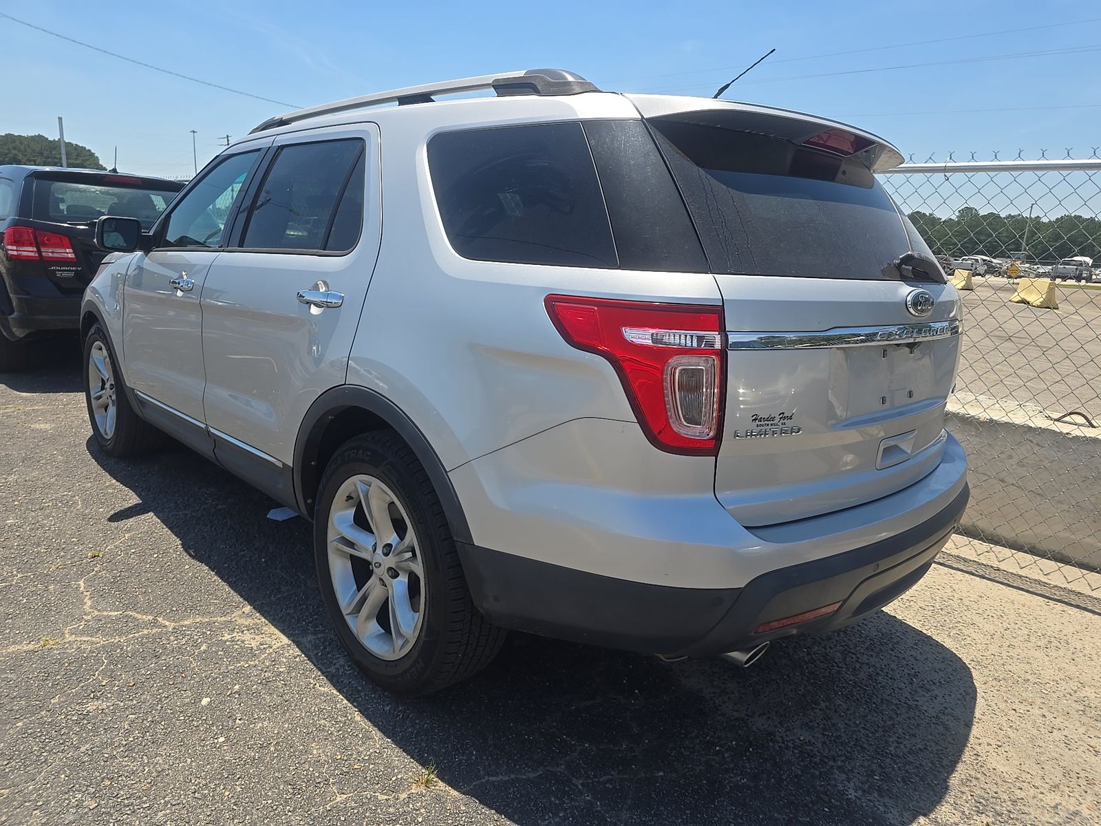 FORD EXPLORER - 7