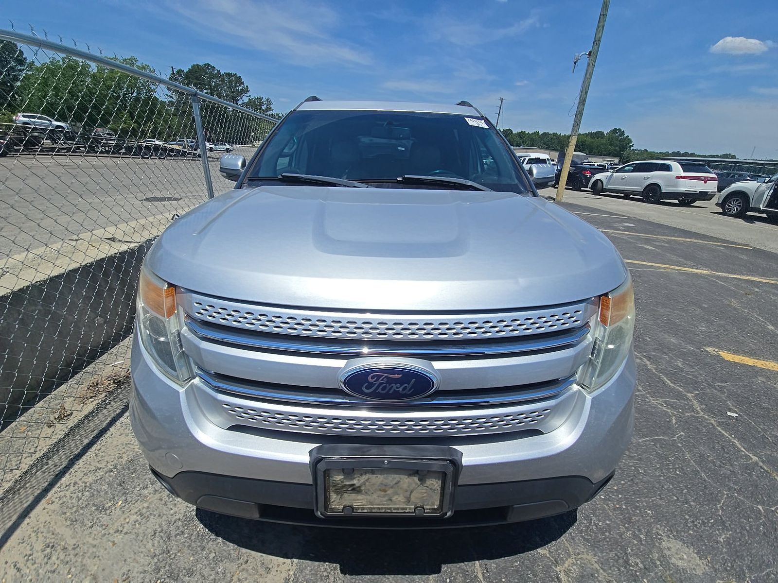 FORD EXPLORER - 3