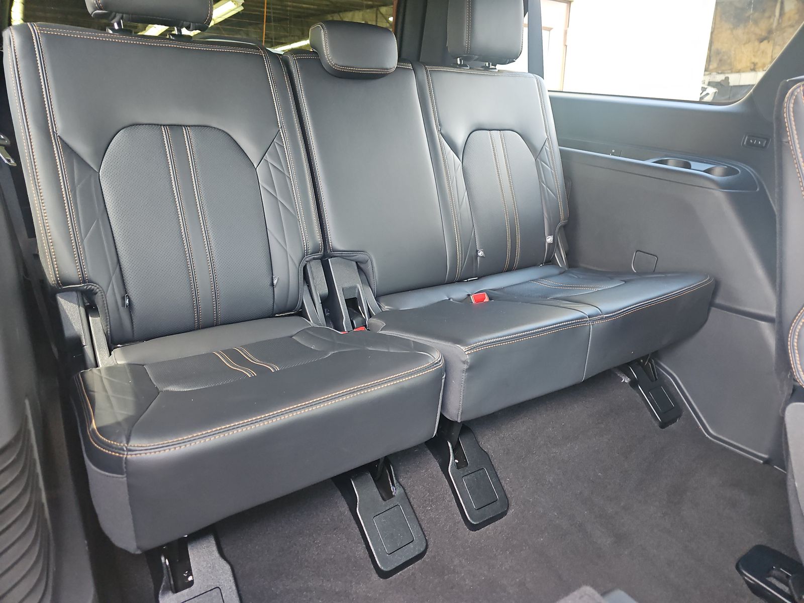 FORD EXPEDITION MAX - 9