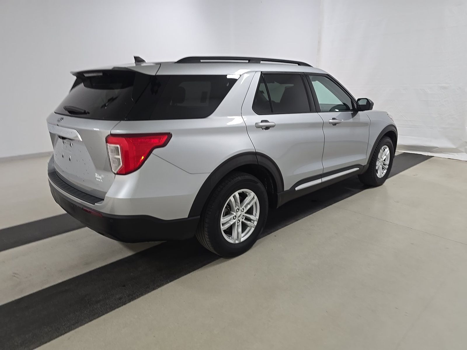 FORD EXPLORER - 5
