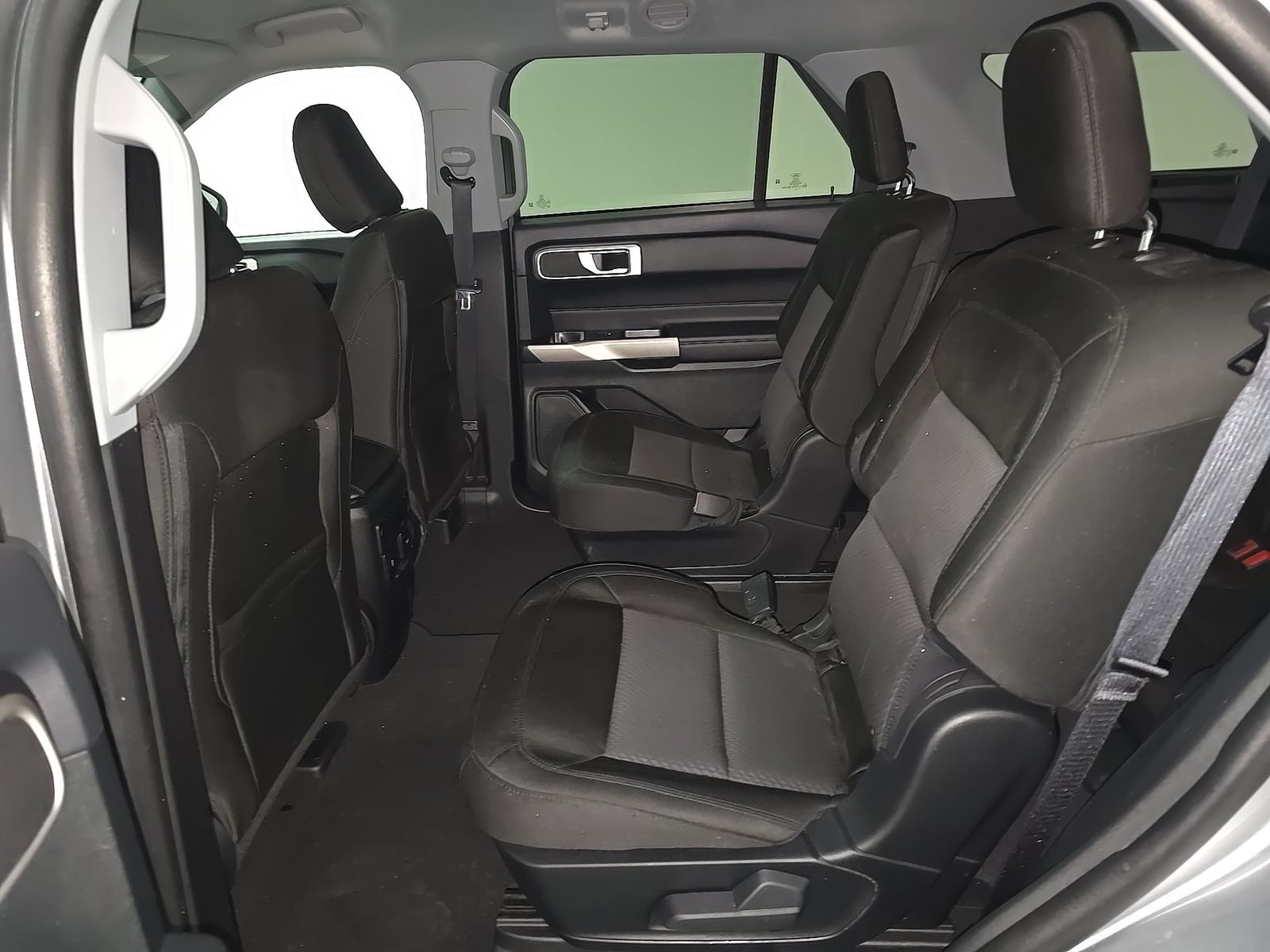 2023 Ford Explorer XLT RWD