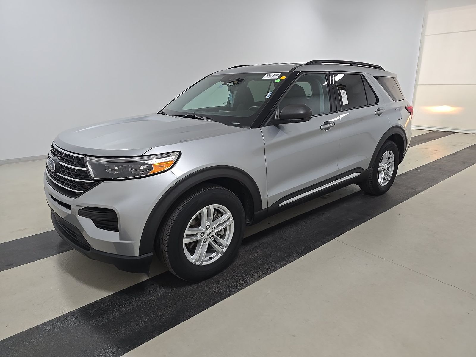 FORD EXPLORER - 1