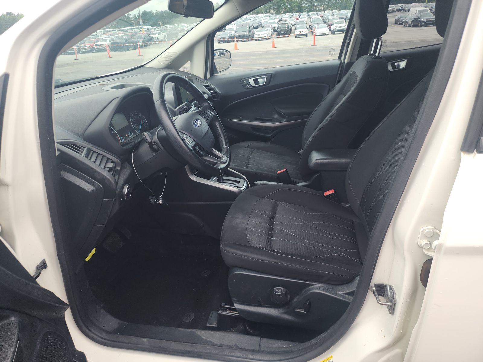 FORD ECOSPORT - 8