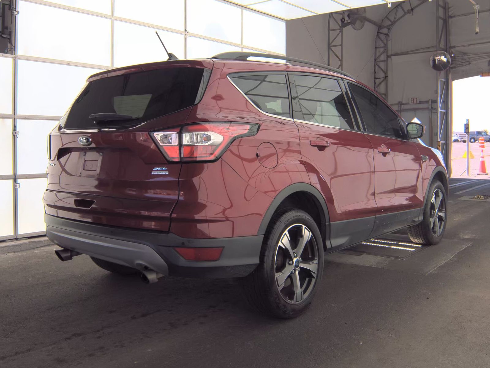 FORD ESCAPE - 6