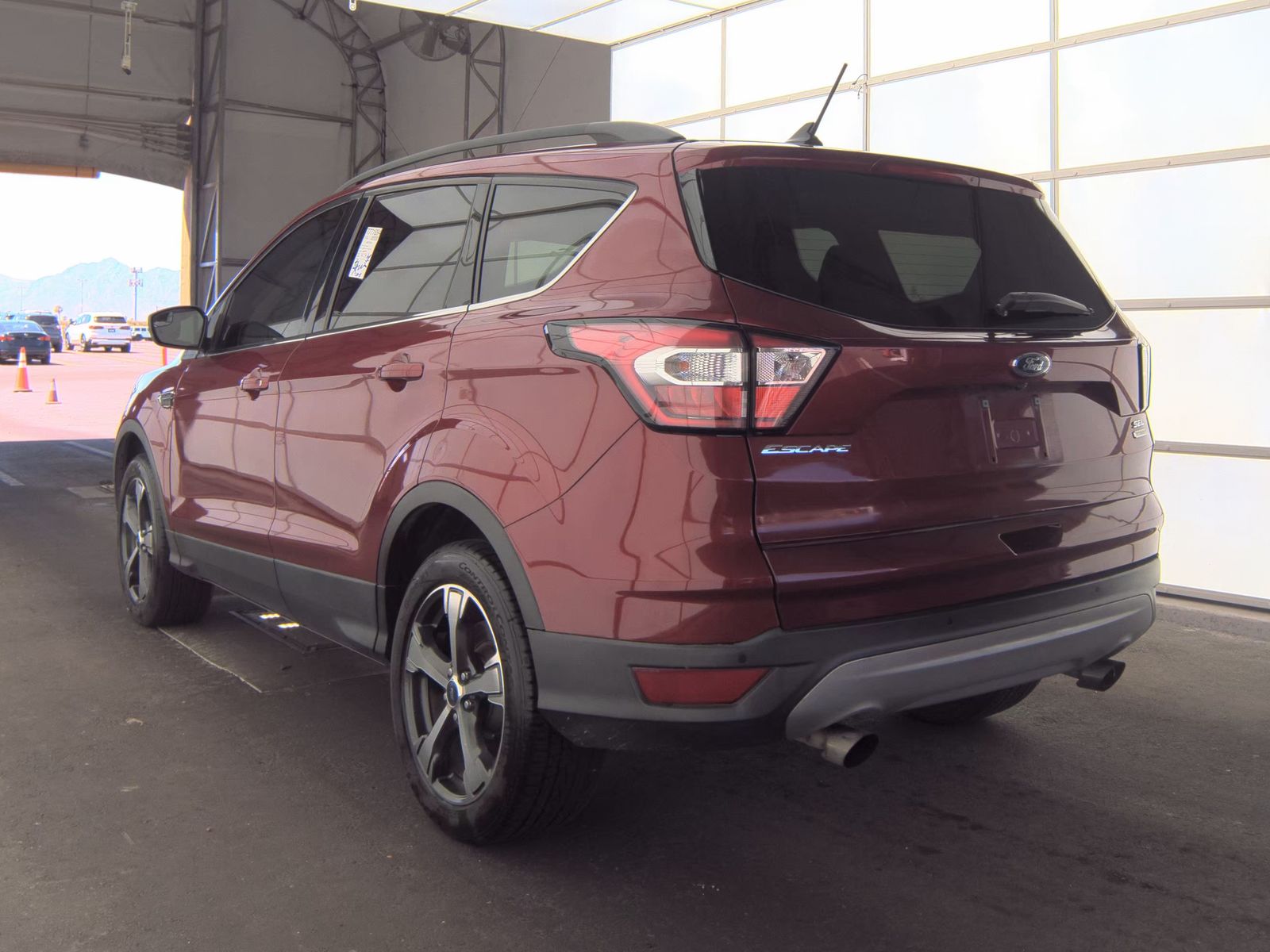 FORD ESCAPE - 9