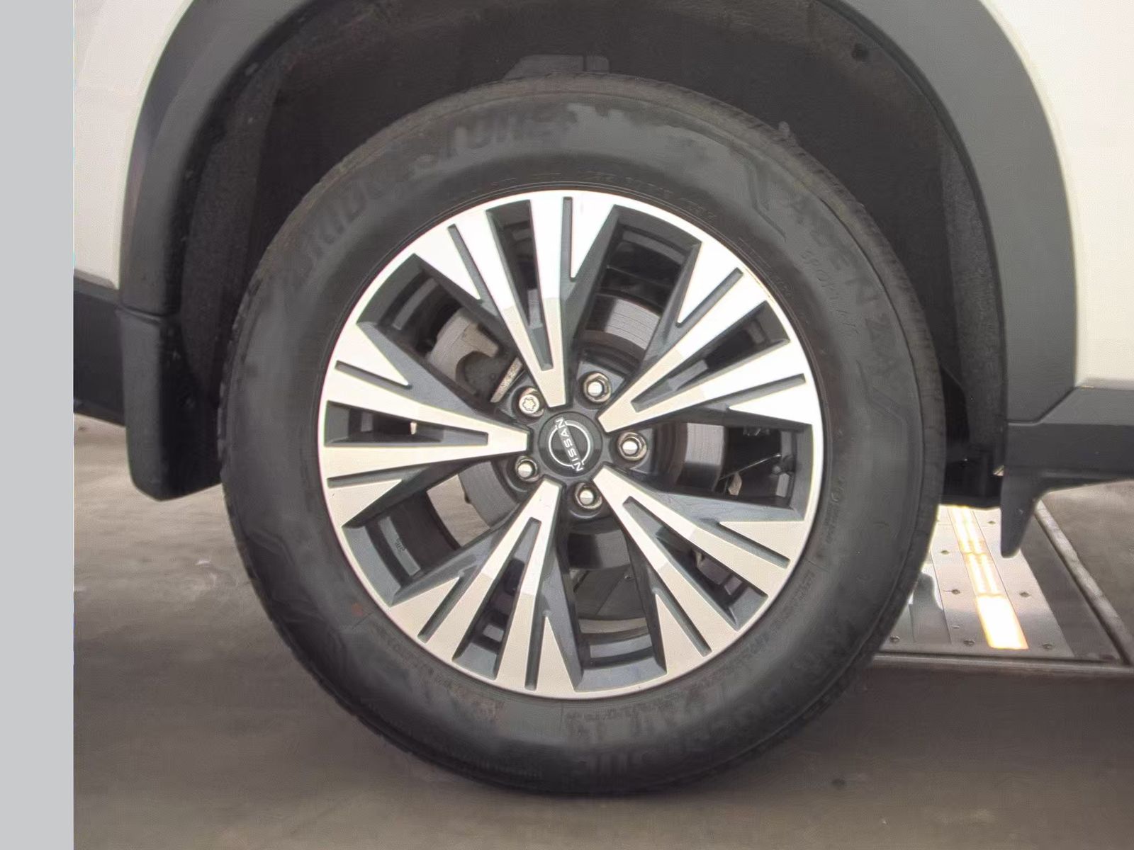 2023 Nissan Rogue SV AWD