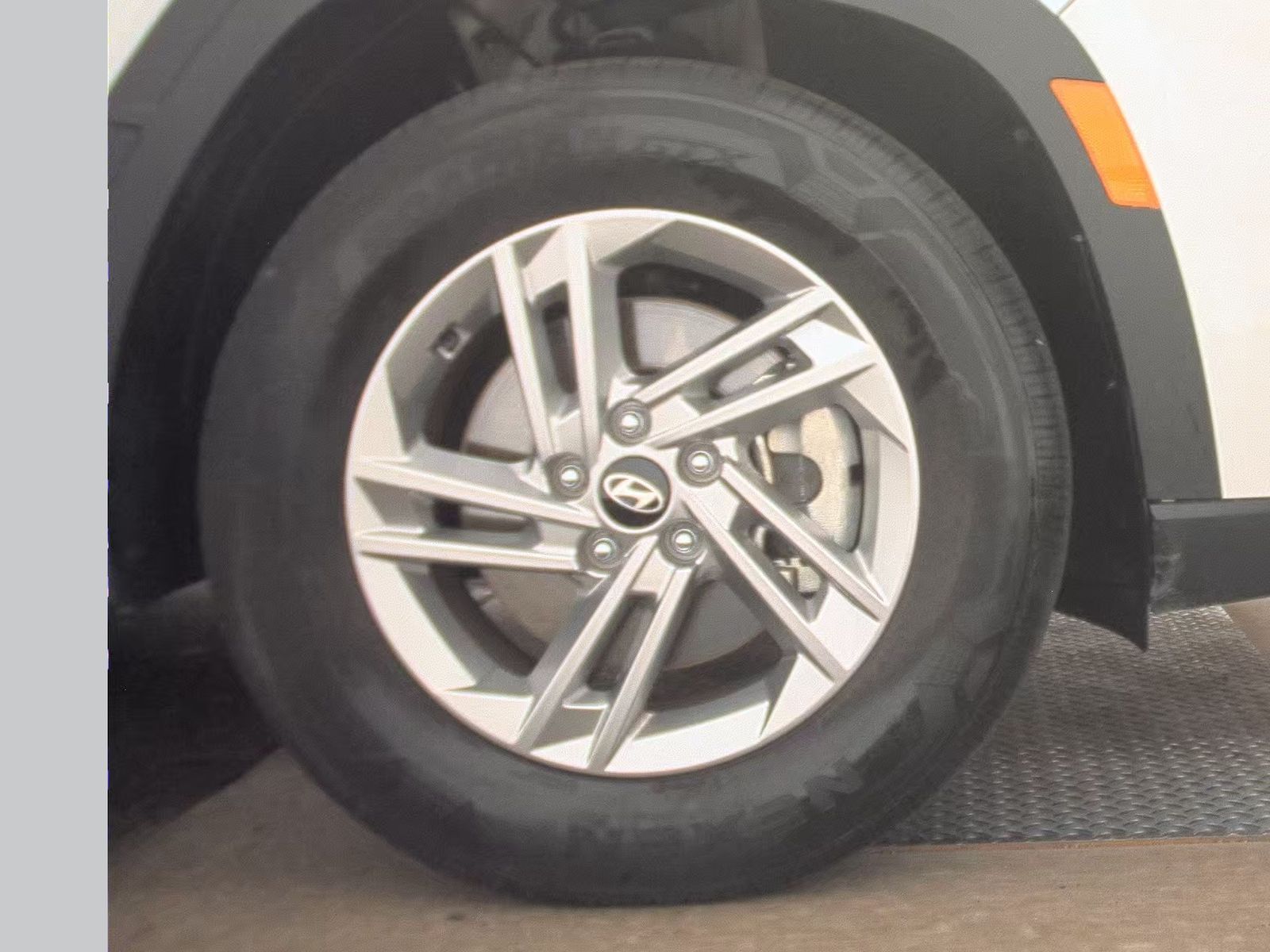 2025 Hyundai Tucson SE FWD