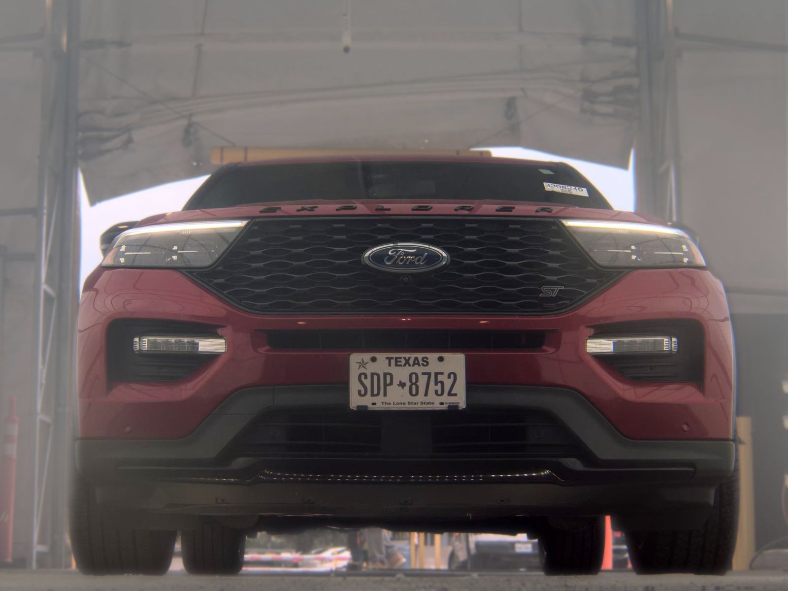 FORD EXPLORER - 4
