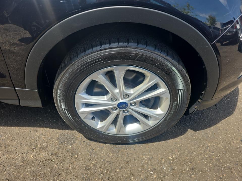 FORD ESCAPE - 10
