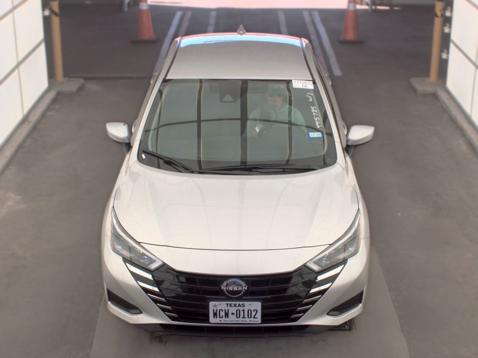 NISSAN VERSA - 3