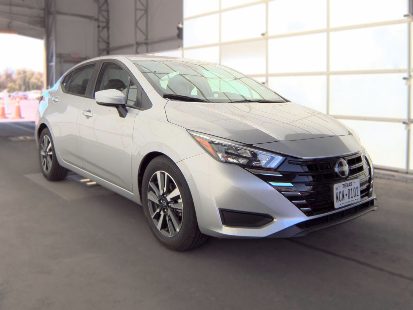 NISSAN VERSA - 5