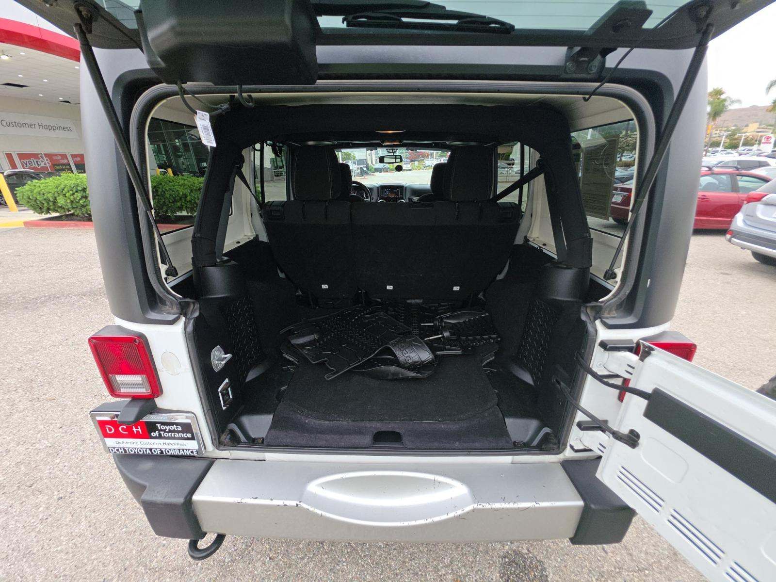 2018 Jeep Wrangler Unlimited Sahara AWD