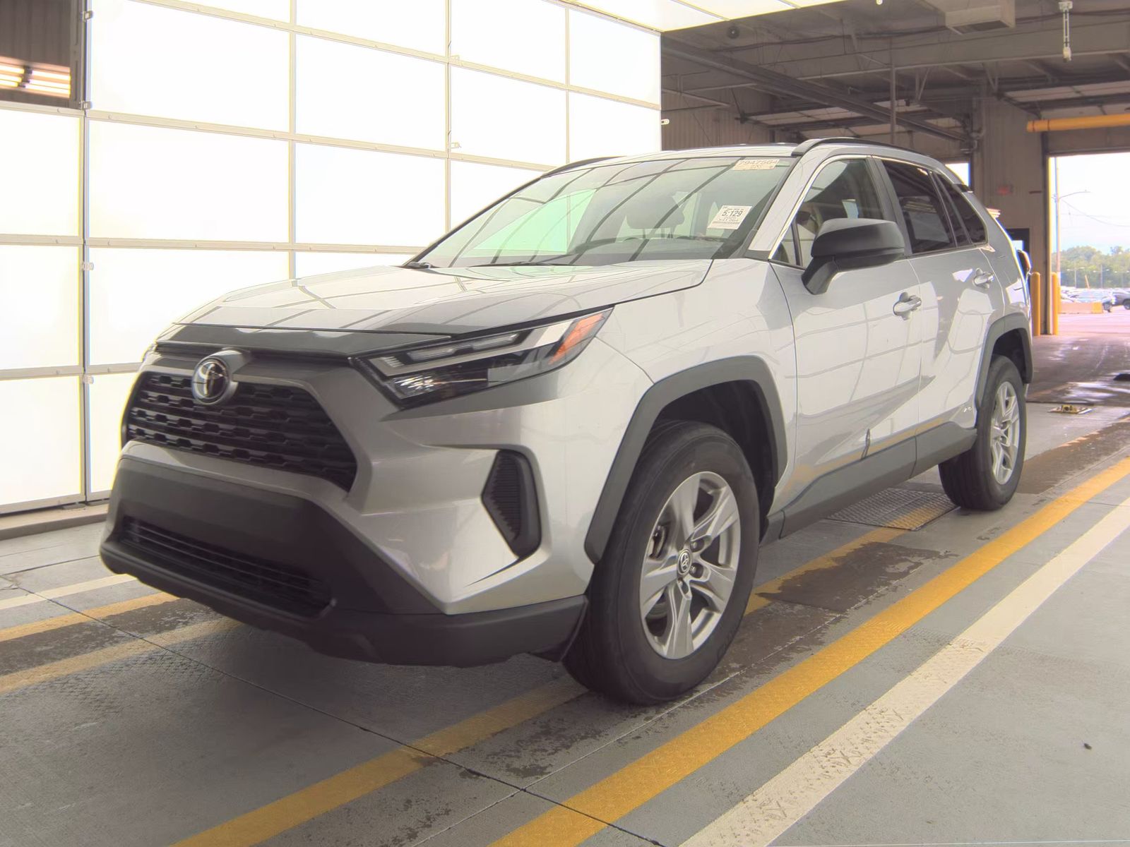 2025 Toyota RAV4 Hybrid LE AWD