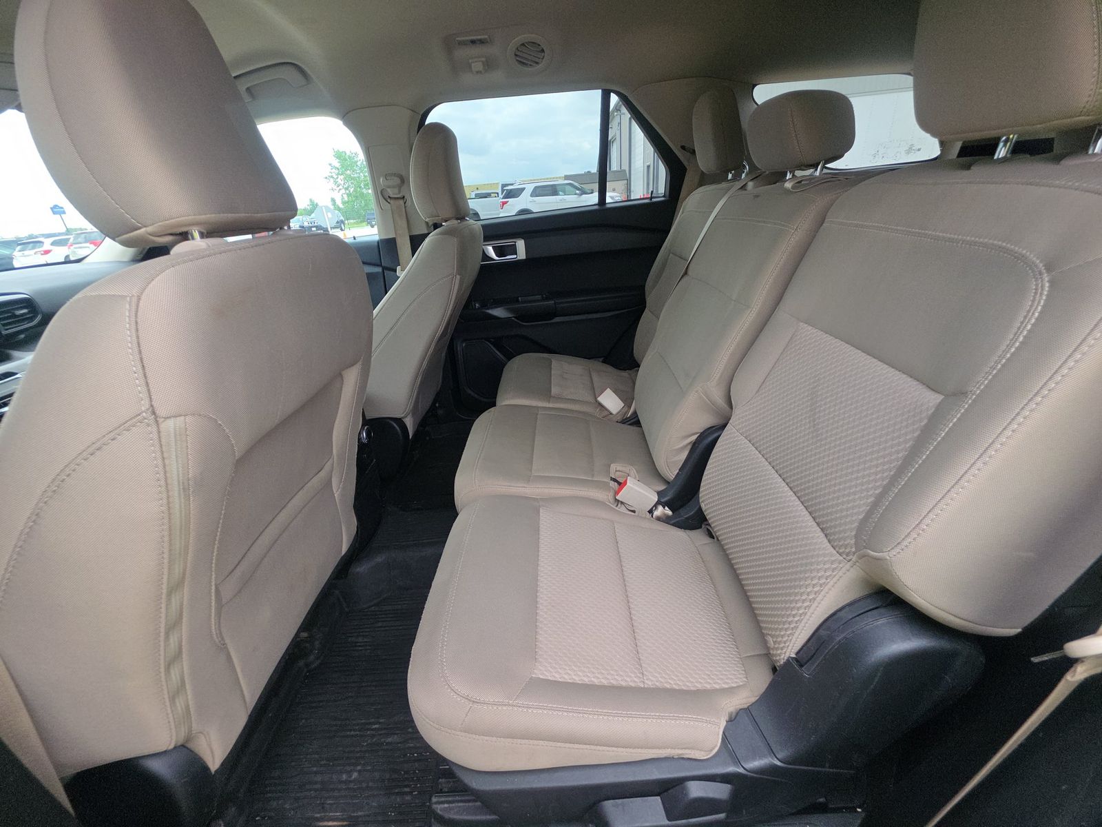 2023 Ford Explorer Base AWD