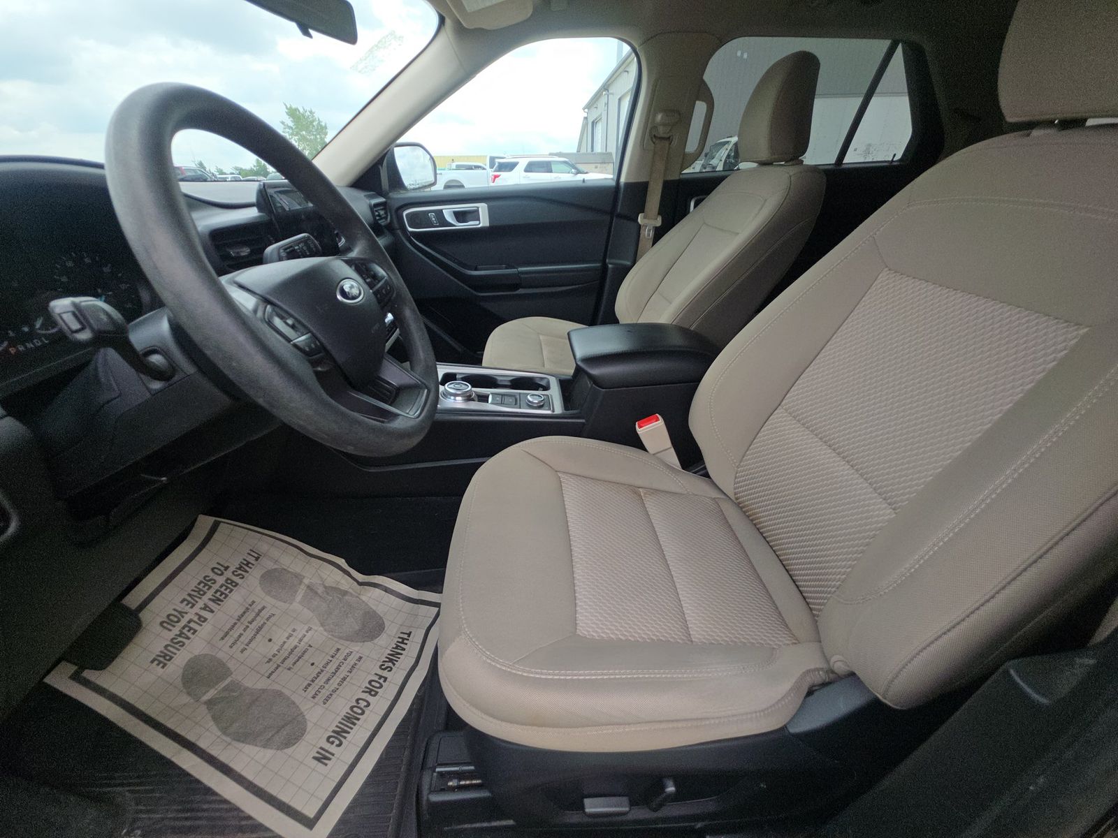 2023 Ford Explorer Base AWD